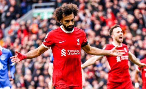 Λίβερπουλ – Έβερτον 2-0: Ο Σαλάχ «καθάρισε» για τους κόκκινους