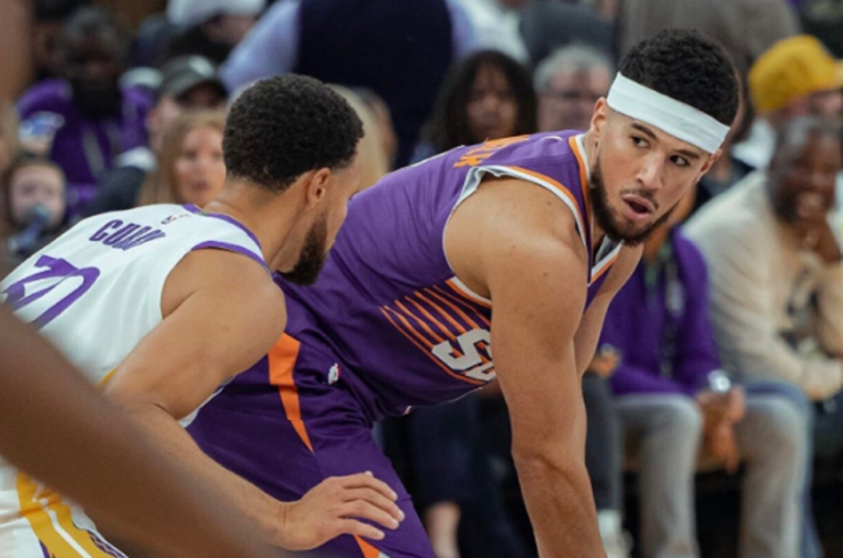 Γουόριορς – Σανς 104-108: Ο Μπούκερ «εκτέλεσε» τους «Πολεμιστές» του Κάρι στο Σαν Φρανσίσκο