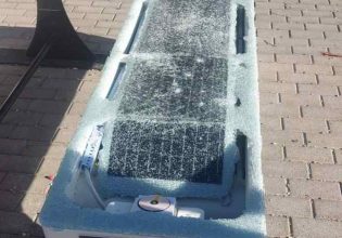 Από την μία η σκοτεινιά των βανδαλισμών και από την άλλη το Φως των μαθητικών διακρίσεων στην Ναύπακτο