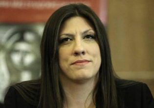 Ζωή Κωνσταντοπούλου: Αρνήθηκε να καθήσει δίπλα στην Έφη Αχτσιόγλου