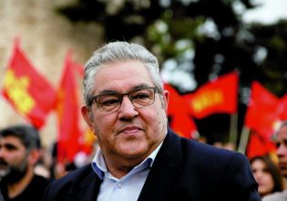 Κουτσούμπας: Αλληλεγγύη σε κάθε γυναίκα που αναμετριέται με την πολύμορφη βία