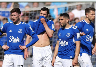 «Βόμβα» στην Premier League: Αφαίρεση 10 βαθμών στην Έβερτον για παραβίαση κανονισμών (pics)