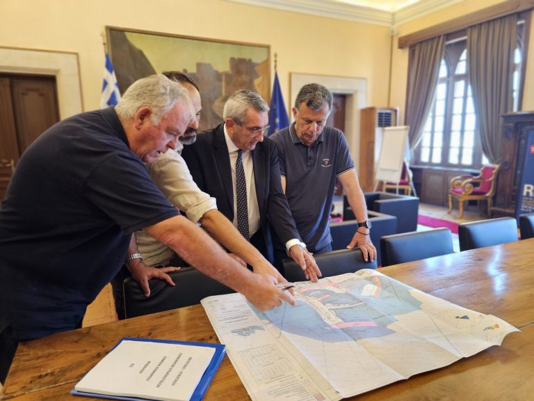 Επέκταση και αναβάθμιση του λιμανιού στην Κέφαλο