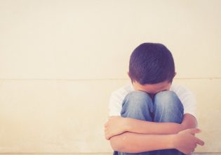 Λάρισα: Μαθητές εξανάγκασαν ανήλικο σε γενετήσια πράξη… για πλάκα – Κατηγορούνται για βιασμό