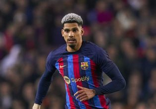 Η Μπαρτσελόνα δίνει νέο συμβόλαιο στον Αραούχο