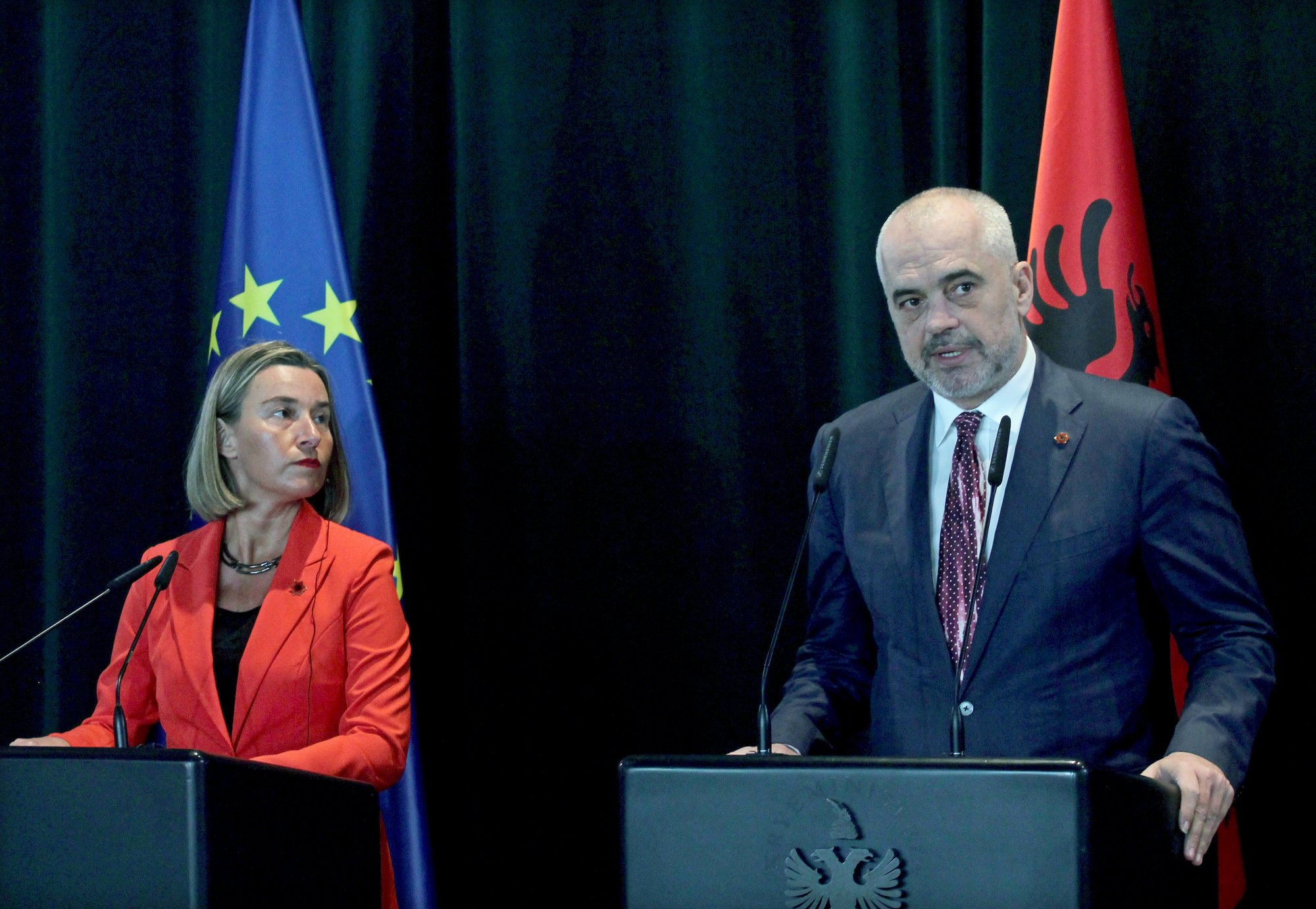 Υπόθεση Μπελέρη: Η Ελλάδα απειλεί με βέτο στην ένταξη της Αλβανίας