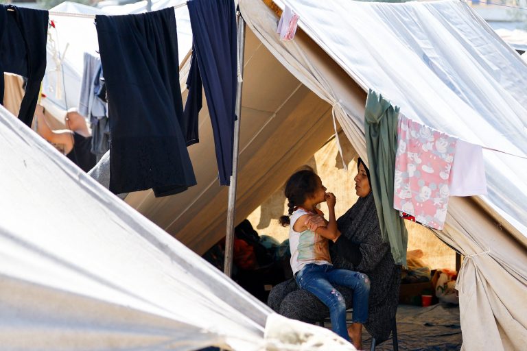 Οι γυναίκες στη Γάζα παίρνουν χάπια για να καθυστερήσουν την περίοδό τους – «Στον πόλεμο δεν υπάρχει επιλογή»