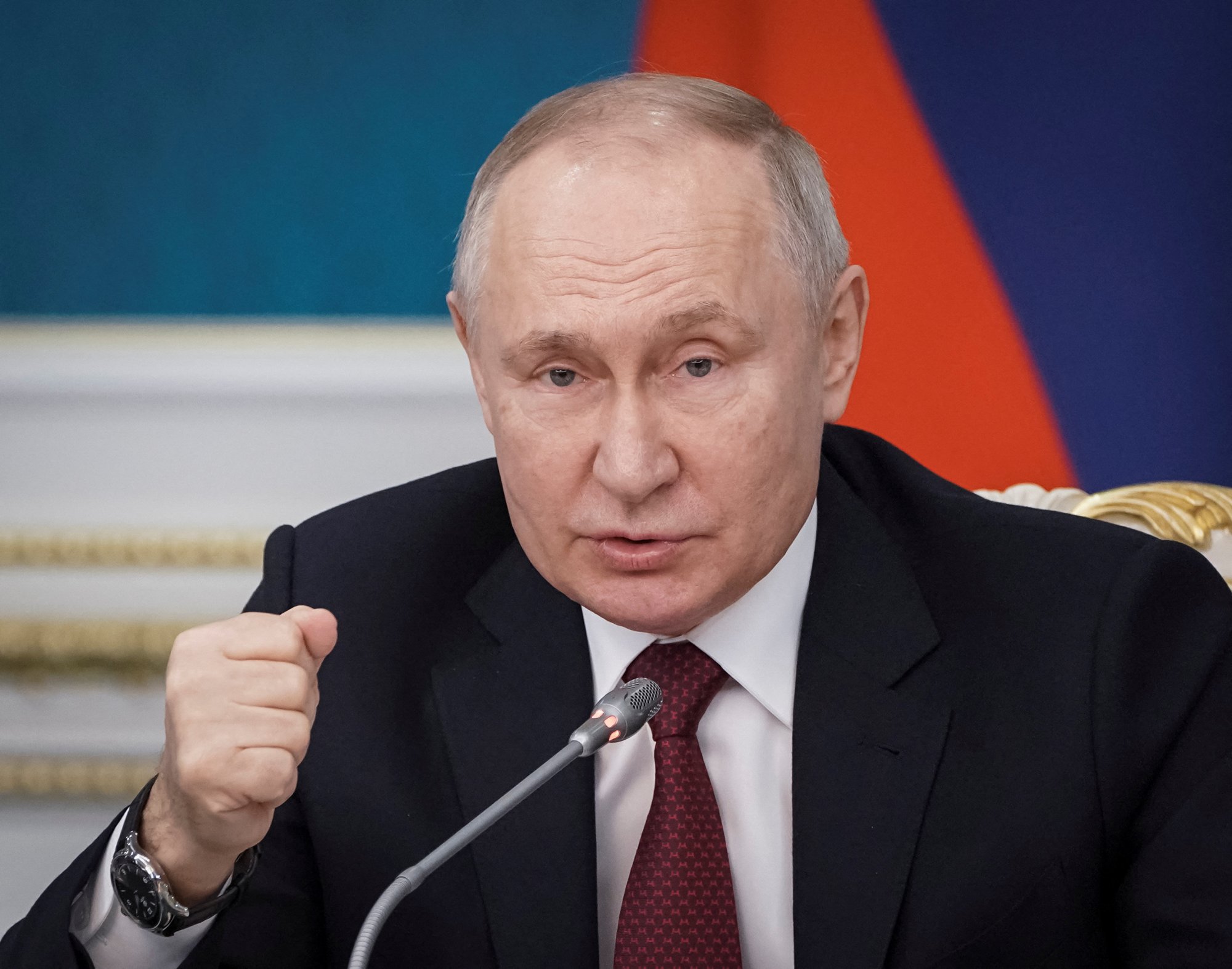 Νέος αντίπαλος για τον Πούτιν – Ποιος είναι ο φιλοπόλεμος εθνικιστής που θέλει να του «κλέψει» την προεδρία