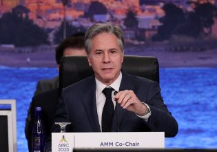 Μπλίνκεν: Είμαστε αντίθετοι στον αναγκαστικό εκτοπισμό των Παλαιστινίων από τη Γάζα