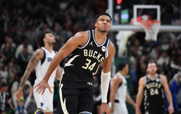 Αντετοκούνμπο: «Υπάρχει ένα ψεύτικο αφήγημα που λέει ότι δεν έχω επιθετικό ρεπερτόριο»