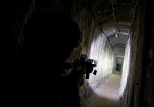 Πρώην Ισραηλινός πρωθυπουργός λέει ότι το Ισραήλ έχτισε καταφύγια κάτω από το νοσοκομείο Αλ Σίφα