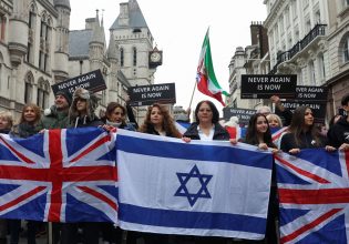 Βρετανία: Μεγάλη πορεία κατά του αντισημιτισμού, μια μέρα μετά την κινητοποίηση για την Παλαιστίνη