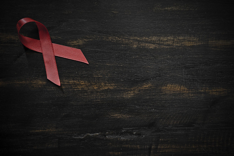 HIV: Στόχος η μείωση των μολύνσεων κατά 58% – Προληπτική αγωγή μετά από 7 χρόνια αναμονής