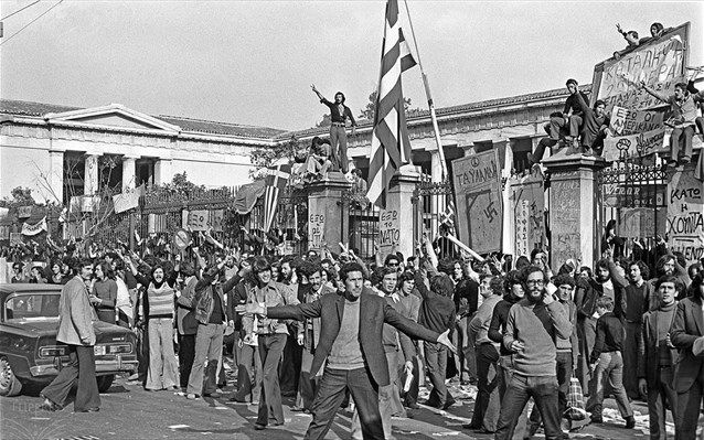 Πολυτεχνείο 1973: Τα δράμα της Εξέγερσης κορυφώνεται