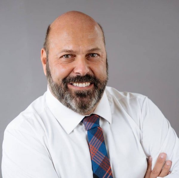 Γιάννης Λαγουδάκος: «Το ζητούμενο είναι να μάθουν οι νέοι αιρετοί να αγωνίζονται»