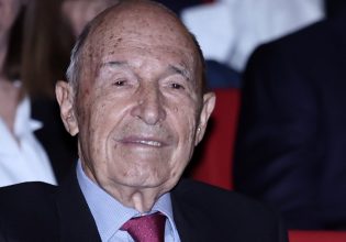 Αντίδραση ΠΑΣΟΚ: Ο Σημίτης αναγνωρίζεται, χυδαίος λαϊκιστής ο Κασσελάκης