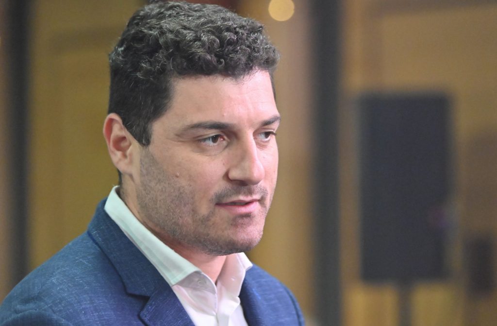 Ο Τεμπονέρας στον ΣΥΡΙΖΑ ως αντιπολιτευτικός πόλος και ρυθμιστής ισορροπιών