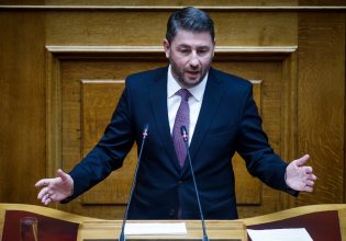 Ανδρουλάκης: Δεν πάτε να αποκαλύψετε, αλλά να συγκαλύψετε τις ευθύνες για τα Τέμπη