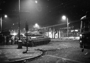 Τι πιστεύουν οι Έλληνες για δικτατορία και Πολυτεχνείο – Ποιος ιδεολογικός χώρος αμφιβάλλει για τη δημοκρατία