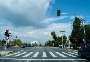 Τροχαία: Έρχονται πρόστιμα σε κάθε φανάρι – Ποιοι θα βάλουν το χέρι στην τσέπη