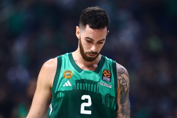 Ο μάνατζερ του Βιλντόζα σχολίασε τις φήμες περί αποχώρησης από τον Παναθηναϊκό