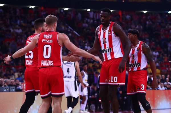 Τι πρέπει να κάνει ο Ολυμπιακός με Μπασκόνια: Ο έλεγχος του ρυθμού και ο σημαντικός ρόλος του Φαλ (vids)