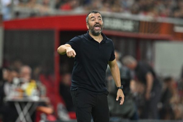 Αποκαλυπτικός Ντιέγκο Μαρτίνεθ: «Στο ντέρμπι με τον Παναθηναϊκό μάς πήραν ό,τι κερδίσαμε στο γήπεδο»