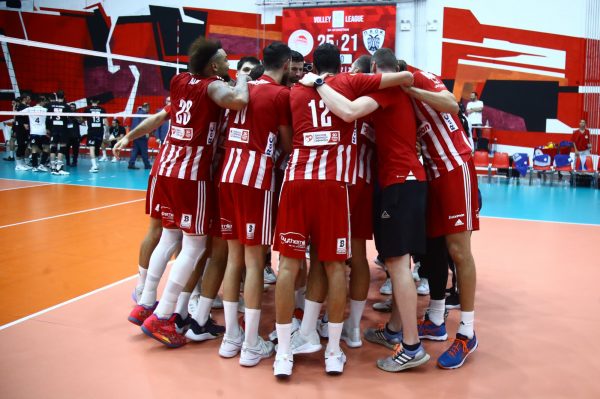 Στους ομίλους του Τσάμπιονς Λιγκ ο Ολυμπιακός (3-1)