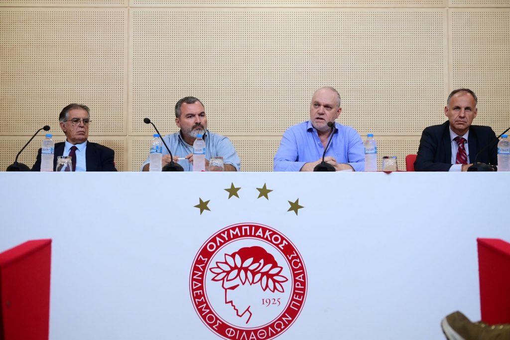 Στην υγεία των… κορόιδων