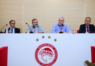 Στην υγεία των… κορόιδων