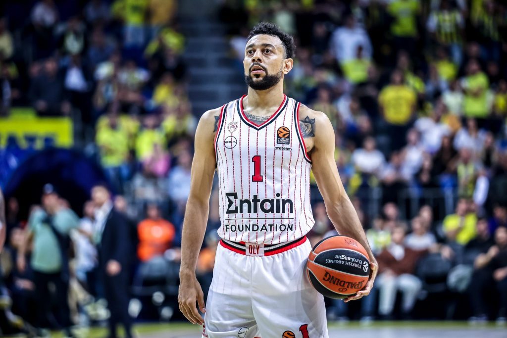 Ολυμπιακός: Νοκ-άουτ ξανά οι Μιλουτίνοφ, ΜακΚίσικ – Αγωνία για Γκος