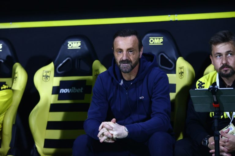 Μάντζιος: «Πρέπει να αφήσουμε πίσω την ήττα και να προχωρήσουμε»