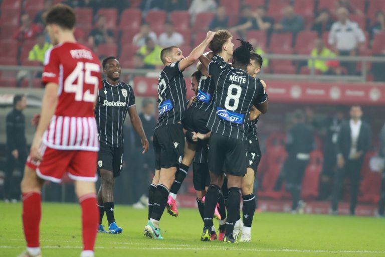 Black out ο Ολυμπιακός, μεγάλη νίκη του ΠΑΟΚ (2-4)