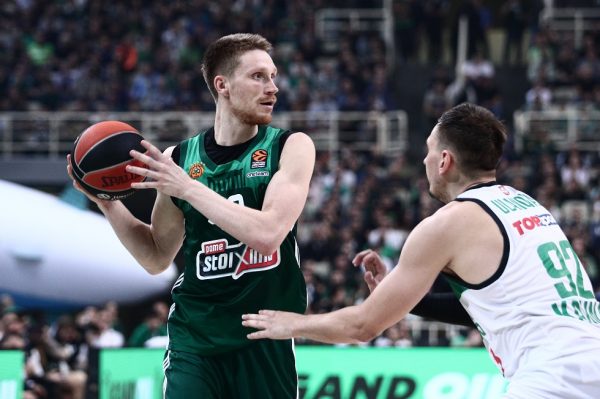 Γκριγκόνις: «Πέρυσι ήταν δύσκολο να είσαι χαρούμενος» – Τι είπε για τον Σλούκα ο Λιθουανός