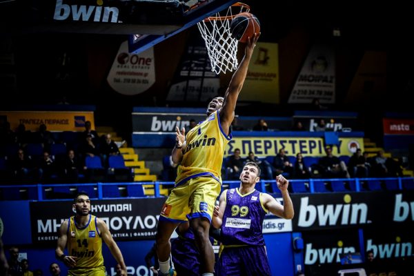 Περιστέρι – Λαύριο 89-87: Επιβίωσε και έφτασε τις 4 σερί νίκες