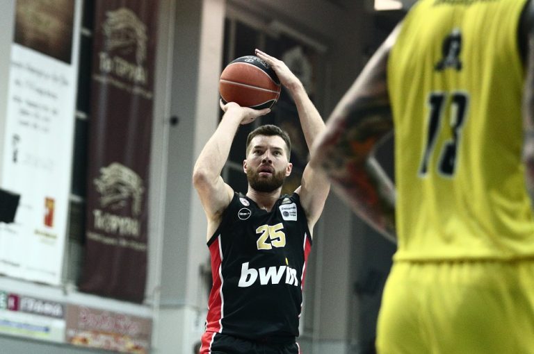 Μαρούσι – Ολυμπιακός 83-111: «Πετούσαν φωτιές» Πίτερς και Κάνααν