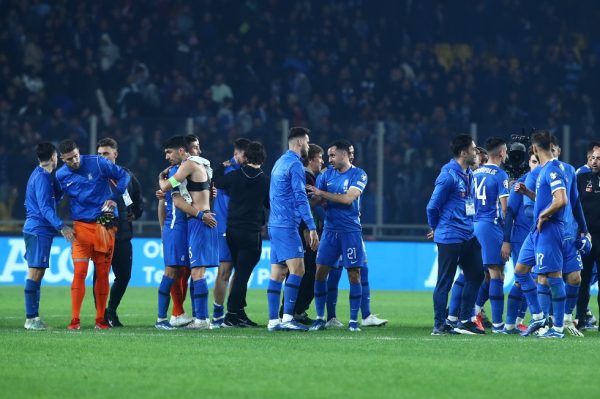 Η… πρώτη φορά της Εθνικής Ελλάδος στο Euro και το… 2-1 στα Παγκόσμια Κύπελλα (vids)