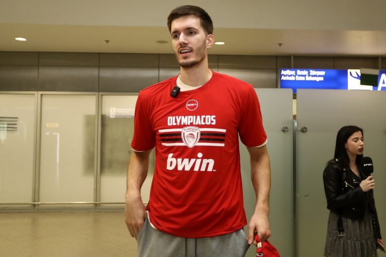 Πετρούσεφ: «Ανυπομονώ για παιχνίδια κόντρα στον Παναθηναϊκό»