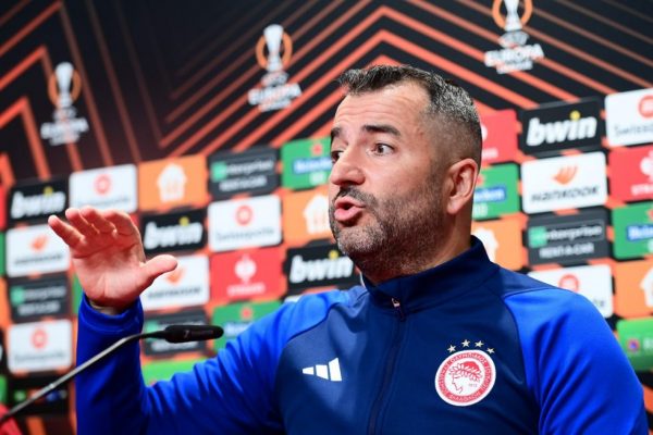 Μαρτίνεθ: «Αυτό είναι το τρίπτυχο της επιτυχίας»