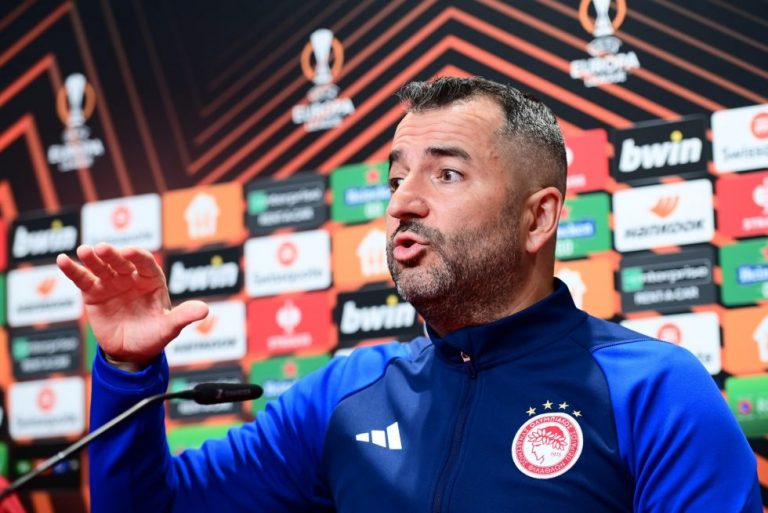 Μαρτίνεθ: «Αυτό είναι το τρίπτυχο της επιτυχίας»