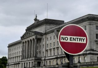 Το Brexit «μπλοκάρει» την είσοδο Ευρωπαίων στο ΗΒ – Τους γυρίζουν πίσω στα σύνορα