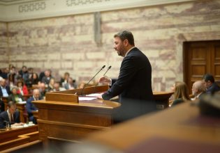Ανδρουλάκης: Απρεπής η στάση Σούνακ απέναντι στον Μητσοτάκη – «Δεύτερη ευκαιρία» για το ιδιωτικό χρέος