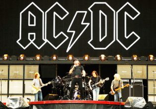 Έρχονται οι AC/DC