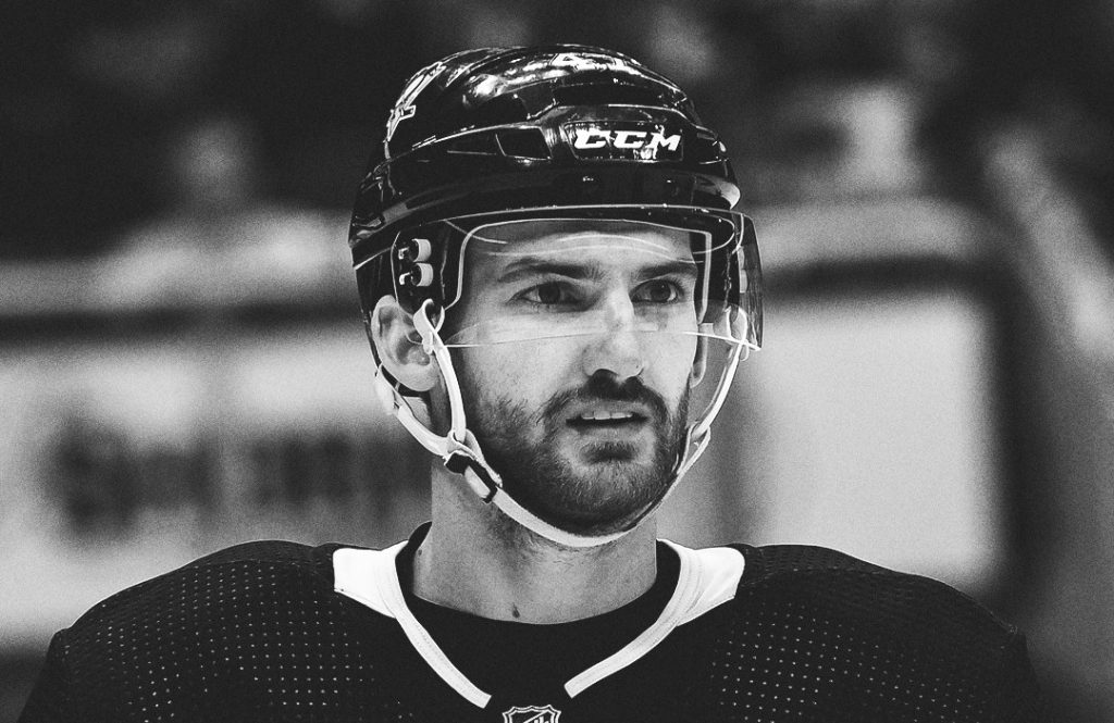 Ατύχημα ή… δολοφονία o τραγικός θάνατος του αστέρα του χόκεϊ  Άνταμ Τζόνσον στο γήπεδο;