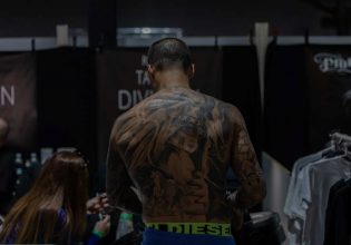 24 ώρες στην Αθήνα: Ένα κράμα από 90’s «πάρτυ», tattoo, έκθεση και θέατρο