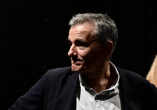 SYRIZA: Euclid Tsakalotos’ first step of breaking with the party