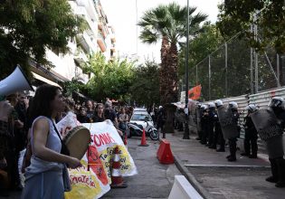 Εξάρχεια:  Εντάσεις, προσαγωγές και συλλήψεις λόγω των έργων του μετρό