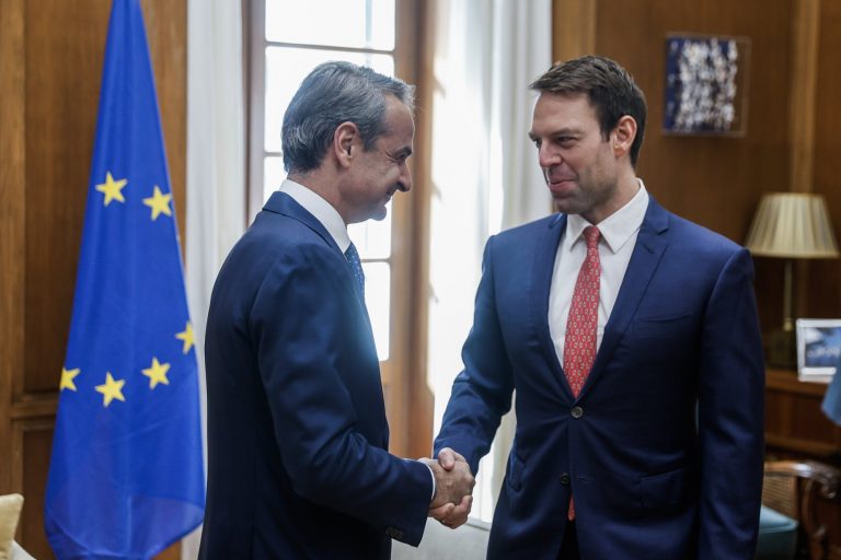 ΣΥΡΙΖΑ: Μητσοτάκης και Σαμαράς χωρίζουν τους ρόλους για τα ελληνοτουρκικά – Ζητά ενημέρωση αρχηγών