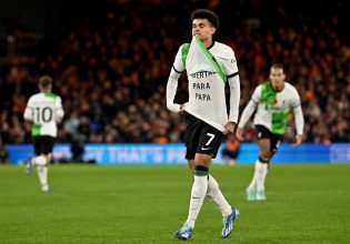 Λούτον – Λίβερπουλ 1-1: Ο Ντίας έσωσε τους «κόκκινους» στις καθυστερήσεις