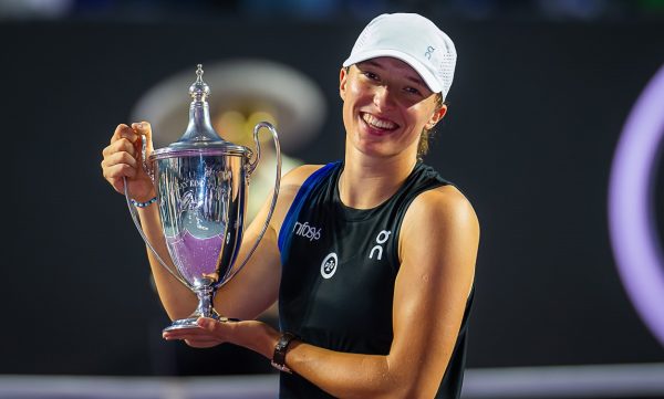 Ίγκα Σβίατεκ: Η Βασίλισσα του παγκοσμίου τένις – Τα σάρωσε όλα! (vid+pics)